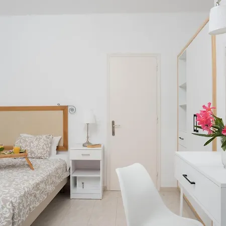 Averto Corfu 3*
