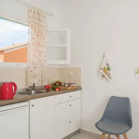 Aparthotel Averto Corfu 3*