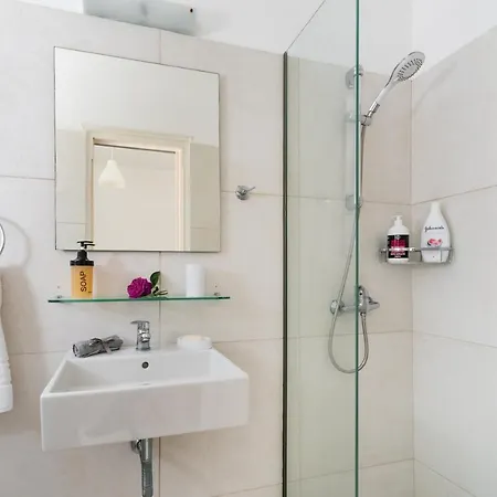 Hotel apartamentowy Averto Corfu 3*